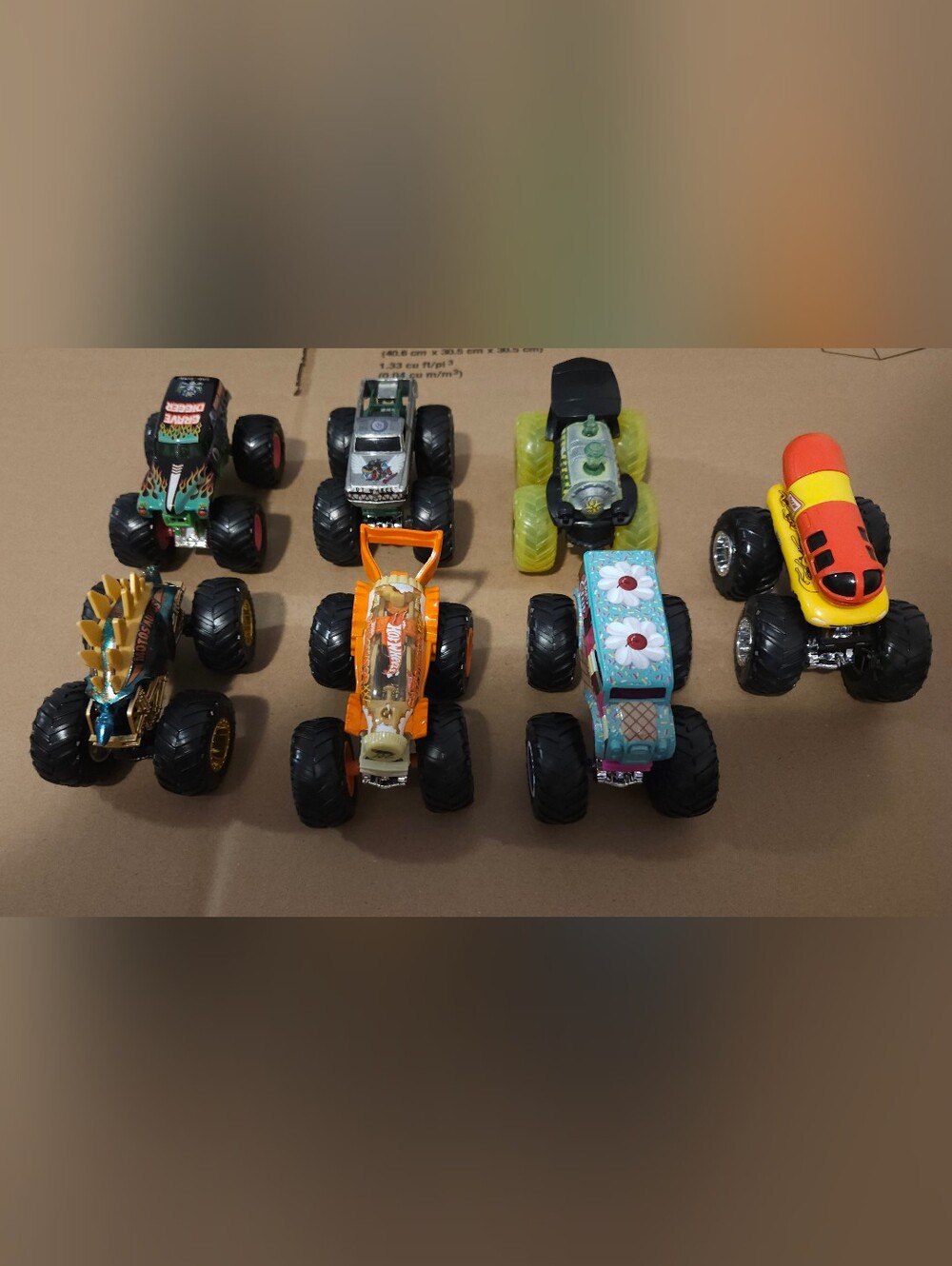HUGE LOT Hot Wheels And BKT(1) Monster Trucks! Oscar Meyer Weinermobile!